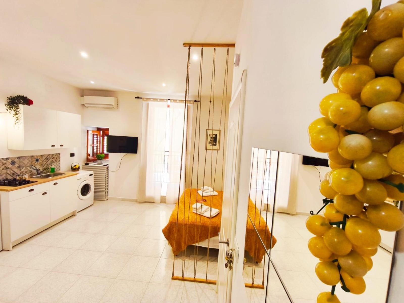 Sicula Liz & Lulu Apartment Palermo Exterior photo